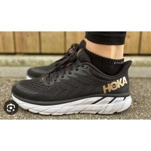 Hoka one one Clifton 7 black gold Sneaker